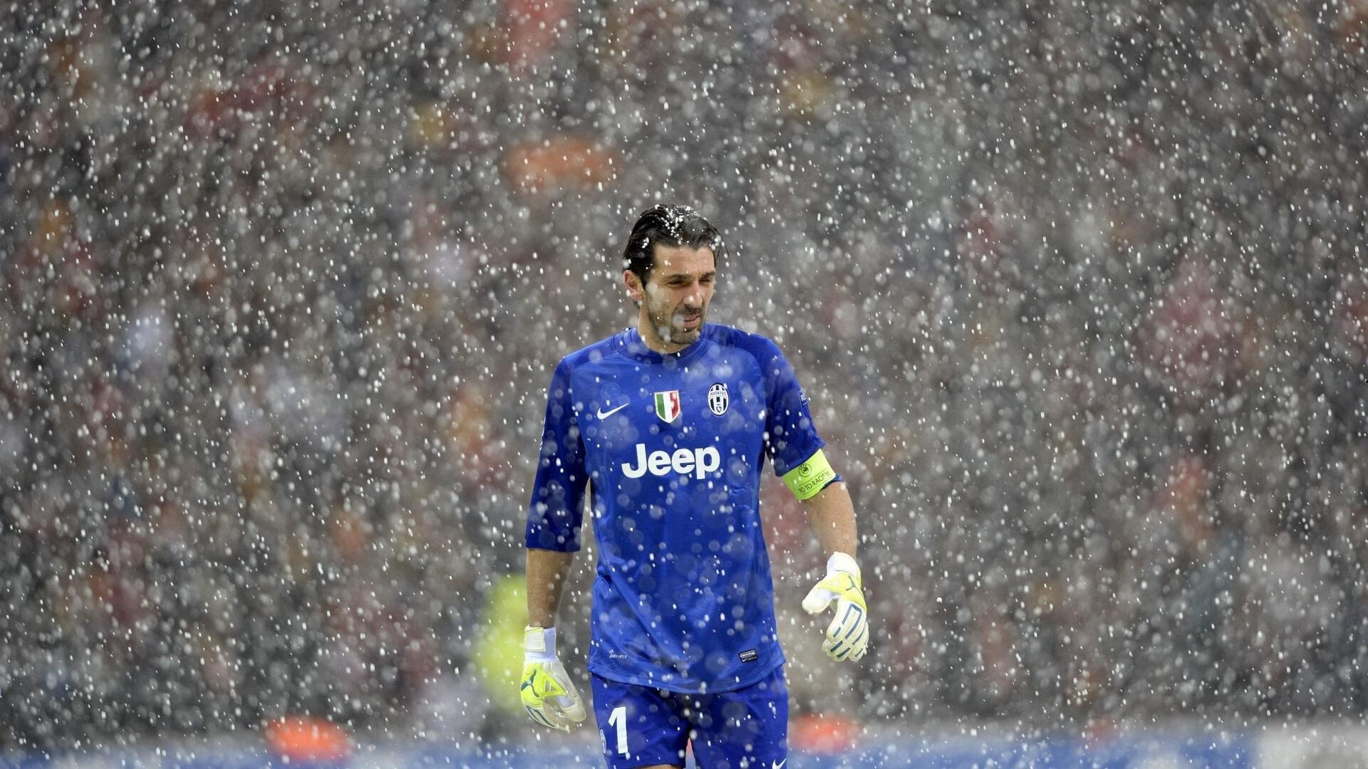 亚冠联赛激战正酣 中超豪门客场力克日韩劲旅