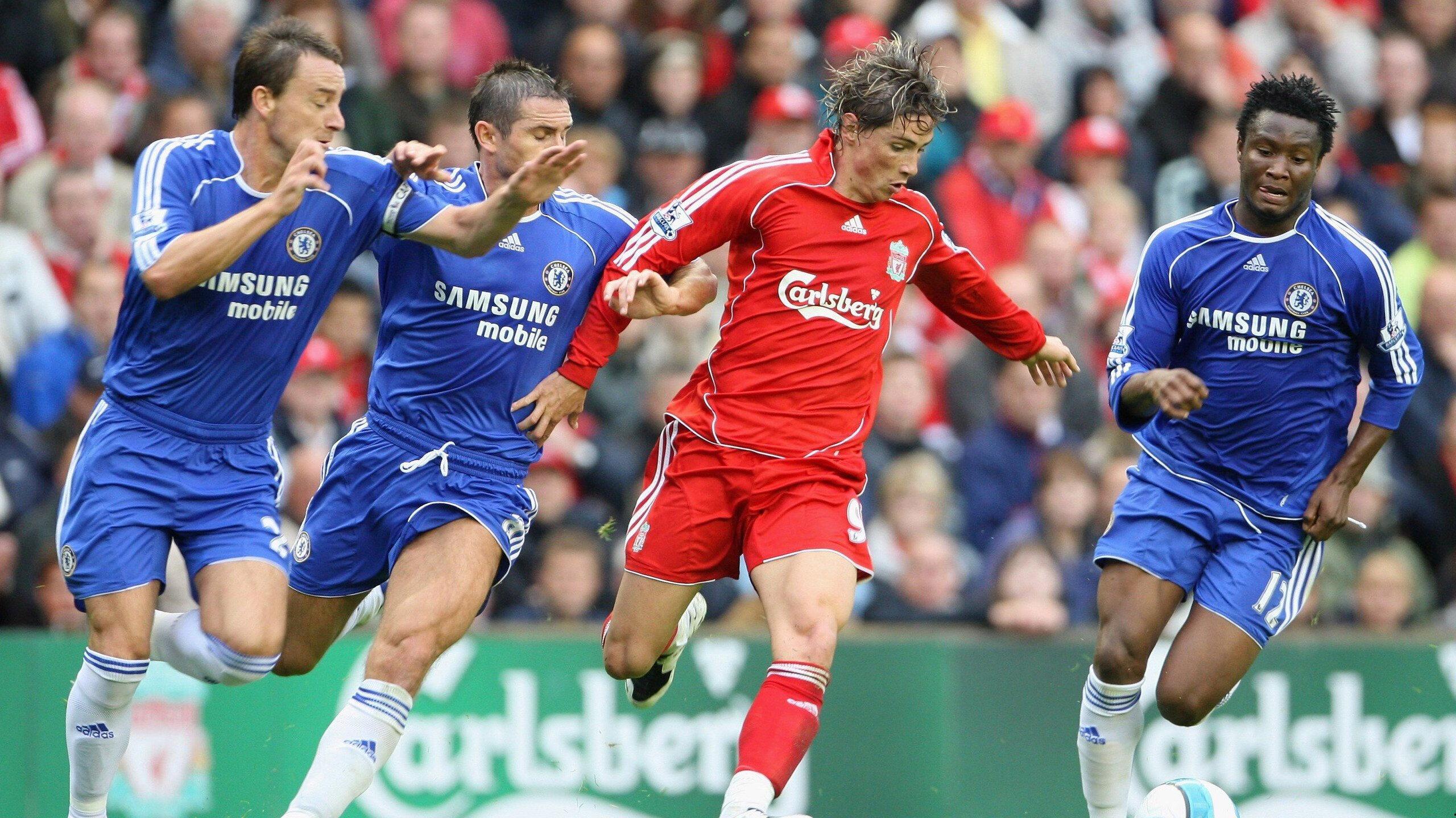 意甲争冠白热化，国际米兰与尤文图斯上演巅峰对决