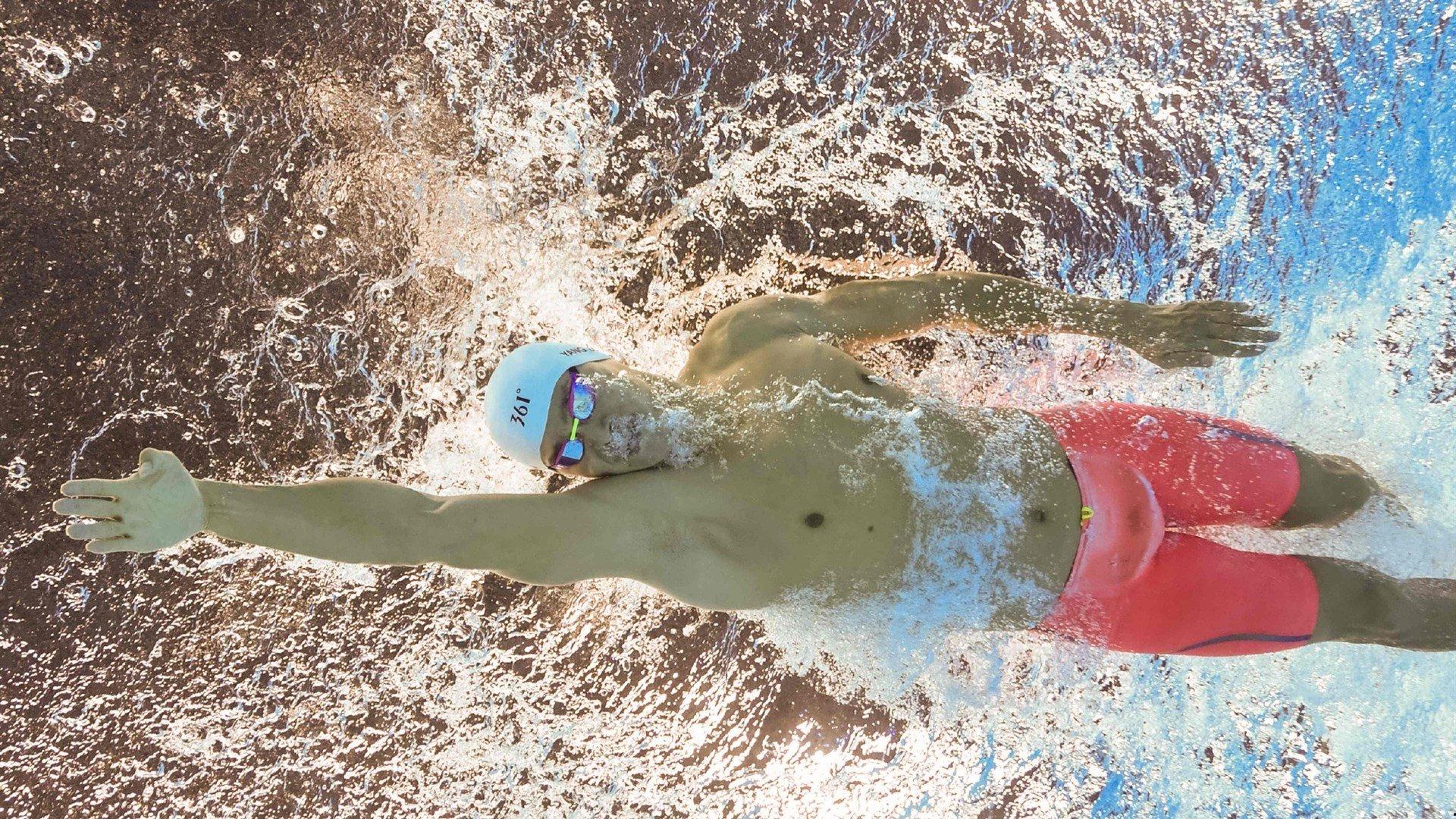 体育心理成胜负关键，运动员如何在高压赛事中保持巅峰状态？